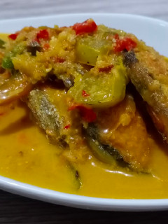 Foto resep Ikan Tenggiri Kuah Kuning