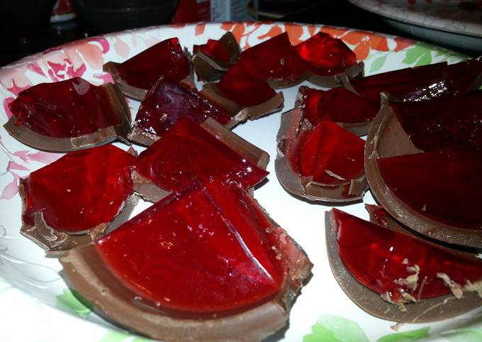 Strawberry Jello Shots in Chocolate