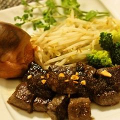 A picture of Steak Sauce.