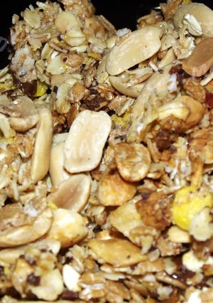 A picture of Dark chocolate and peanuts granola crumble.