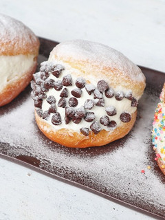 Foto resep DONAT KOREA | Korean Milk Cream Donuts