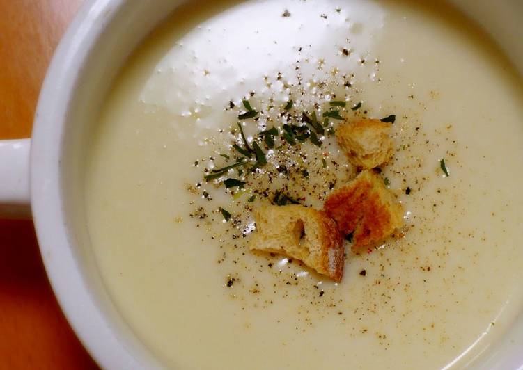 Recipe of Homemade Vichyssoise in a Rice Cooker