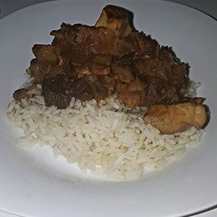 A picture of Oxtails(Crock Pot Style).