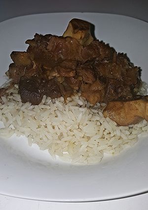 A picture of Oxtails(Crock Pot Style).