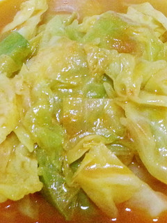 A picture of Curry cabbage.
