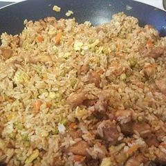 A picture of Chicken fried rice.