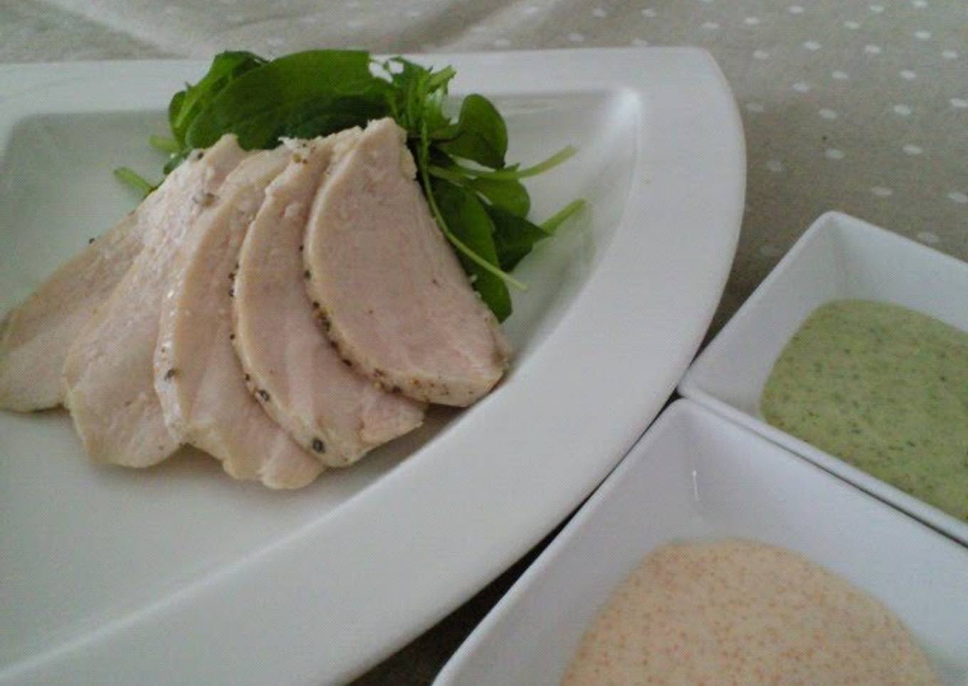 Absolutely Tender Poached Chicken With 2 Kinds of Sauce