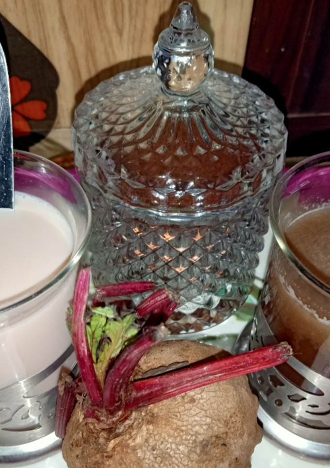 பீட்ரூட் மால்ட் பொடி(Beet root Malt Podi in recipe) செய்முறை முக்கிய புகைப்படம்