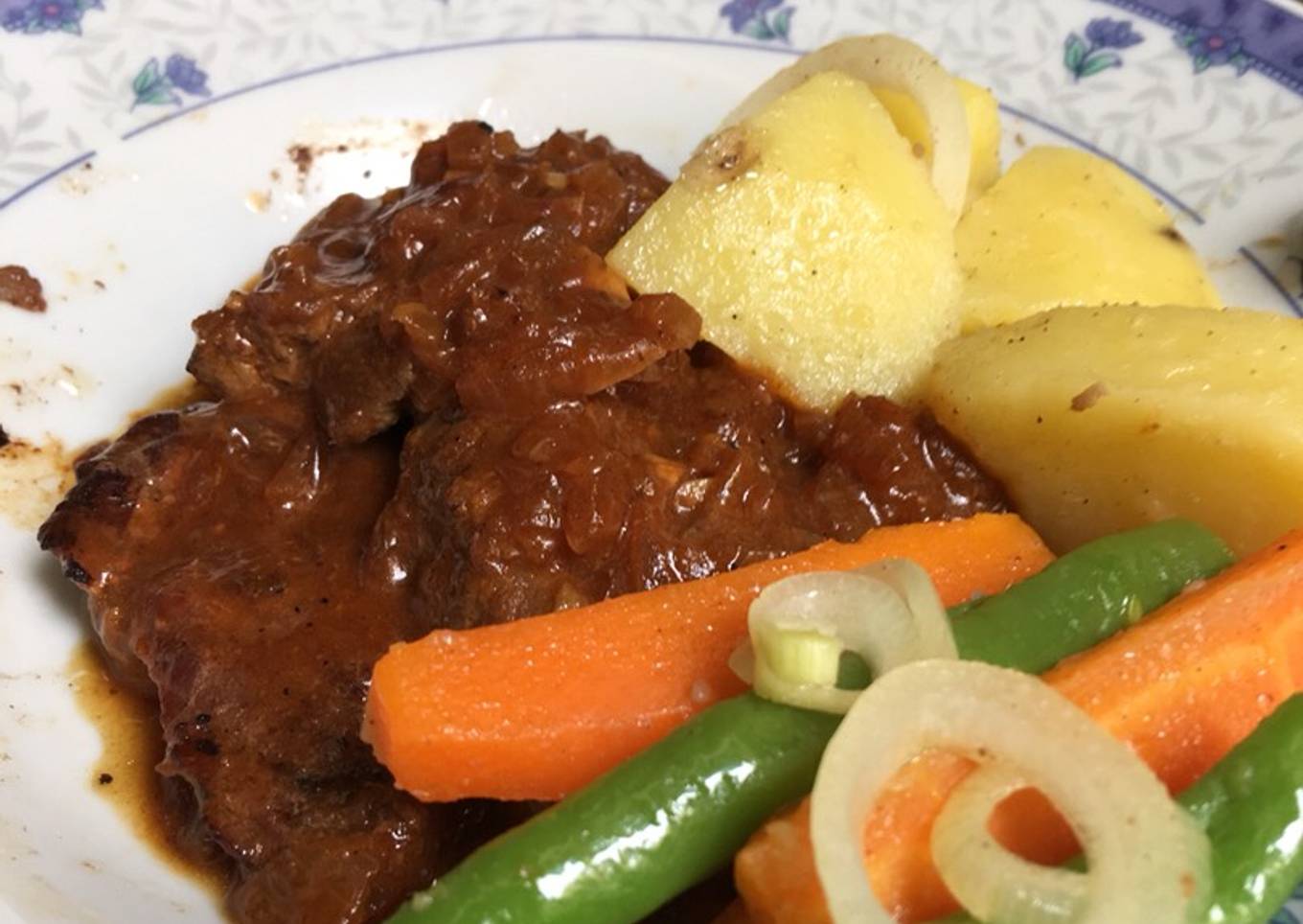 Beef steak sederhana mantab seadanya