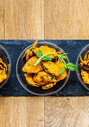 A picture of Crispy basil pakora.