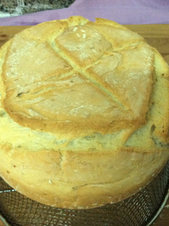 Una foto de Pan de ajo y orégano