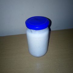 Homemàde mayonnaise A picture of Homemàde mayonnaise.