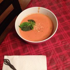 A picture of Creamy Tomato Basil Soup.