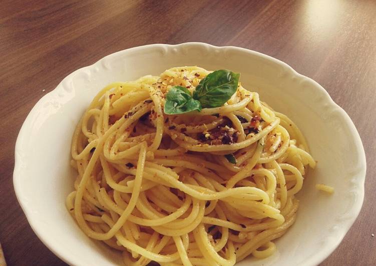 Simple Way to Prepare Super Quick Homemade Aglio, Olio e Peperoncino