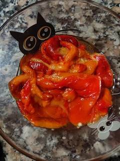 Una foto de Pimientos rojos asados🌶️🌶️