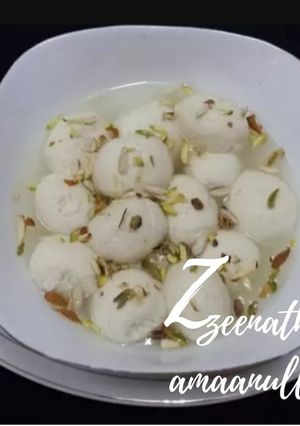 A picture of Bengali Rasgullas.