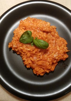 A picture of Tomato and Basil risotto.