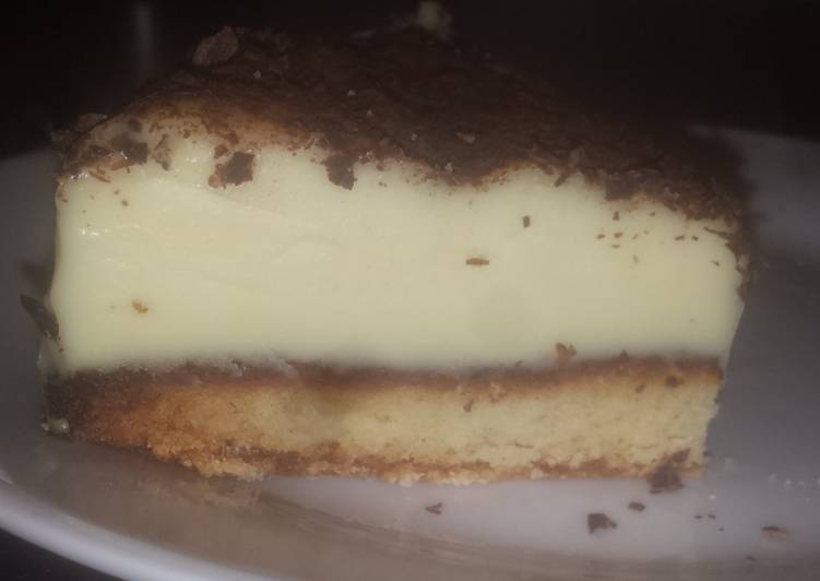 Scptious white choc truffle cake
