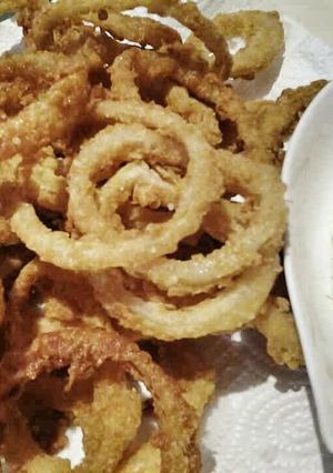 A picture of Crunchy Onion Ring.