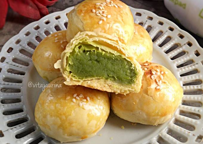 Resep Bakpia Kacang Hijau Pandan Renyah Oleh Vita Jaurina Cookpad