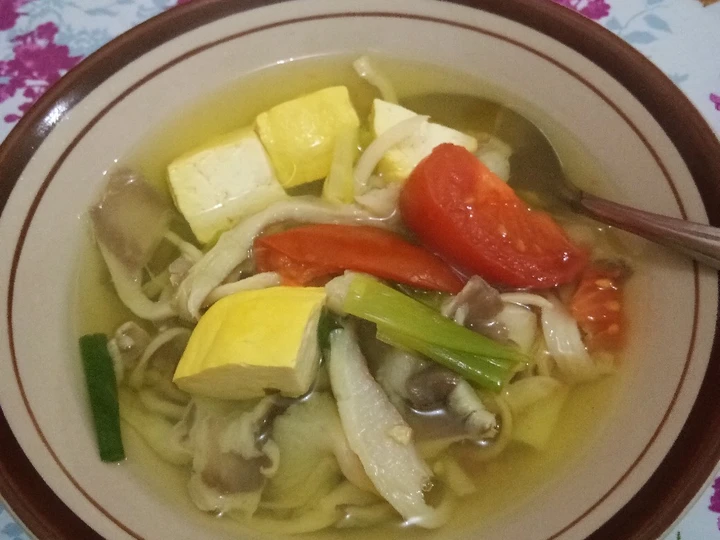Cara Mudah Menyiapkan Resep Menu Diet : Sup Jamur Tiram Coklat (pengganti mie instan 1) yang Bisa Manjain Lidah Anti Ribet, Mantap