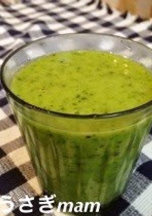 A picture of Easy Smoothie for Beginners.