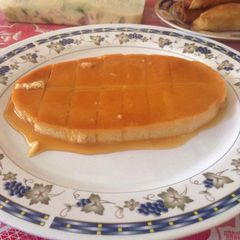 A picture of Leche Flan.