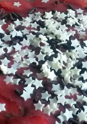 A picture of Easy Valentines Cake *ari*/Sig.