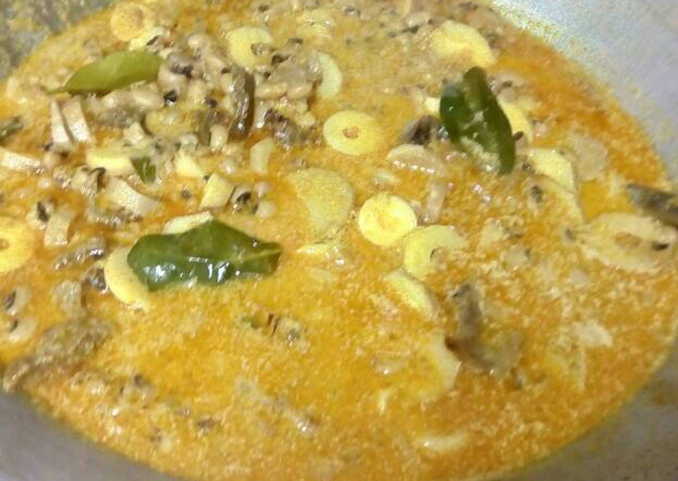 Sayur rebung+kedelai+rendang daging sapi