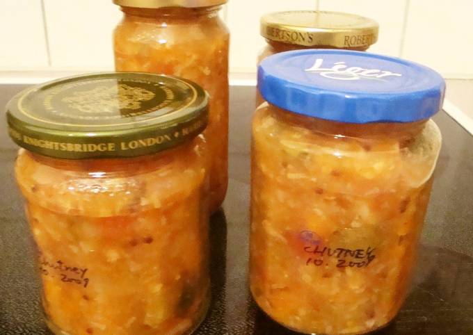 Homemade Vegetable and Fruit Chutney