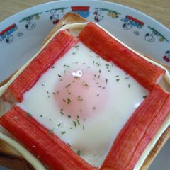 A picture of Sunny Side Up Toast Crab Stick Version.