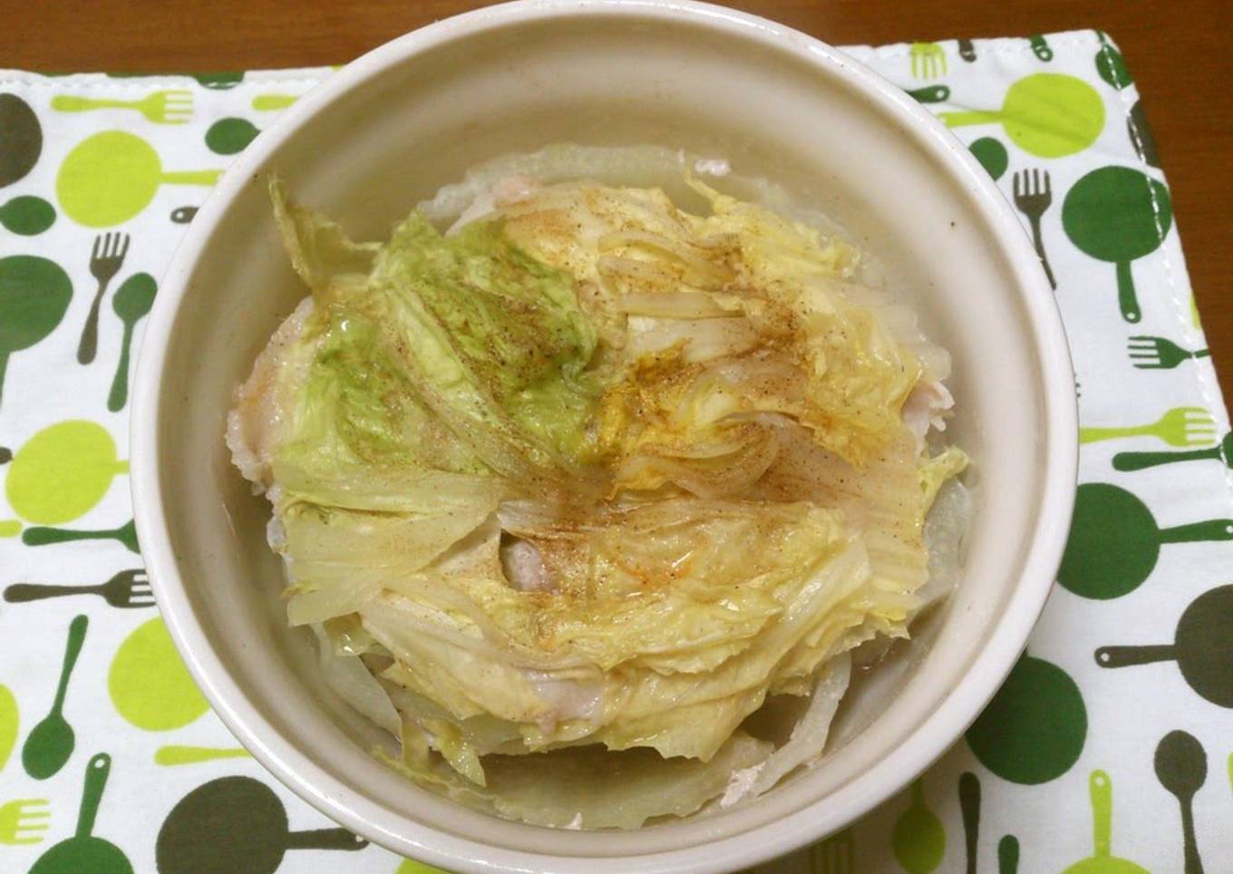 Microwave-Steamed Pork Belly and Chinese Cabbage