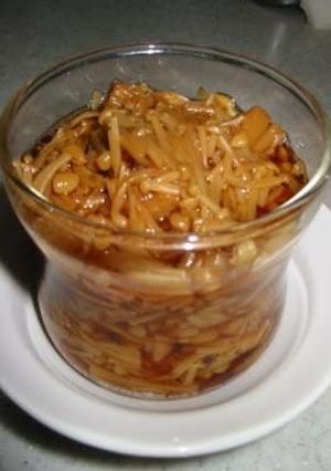 A picture of Homemade Nameko Mushrooms with Enoki Mushrooms.