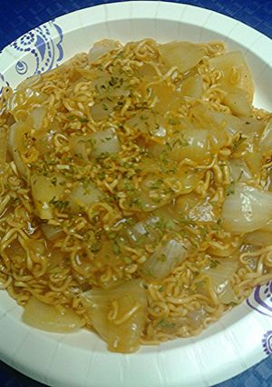 A picture of Onion lovers ramen (vegetarian version option).