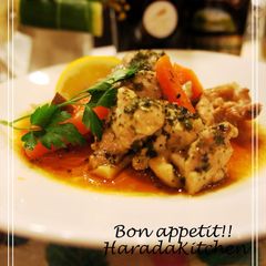 A picture of Herb Steamed Chicken with Lemon Soy Sauce in 10 Minutes.