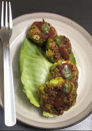 हरियाली मटर टिक्की रेसिपी मुख्य फोटो