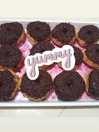 Cara Mudah Membikin Resep Donat kentang lembut full topping coklat yang Enak Banget Anti Ribet, Mantap
