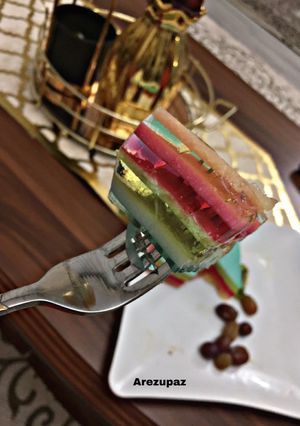 عکسی از دستور ژله رنگین کمان