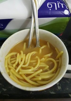 صورة لوصفة اندومي بالبيت صحي