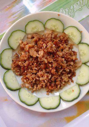 Hình của món Thịt băm rang riềng.