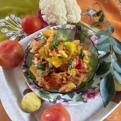 A picture of Pickled cauliflower curry.