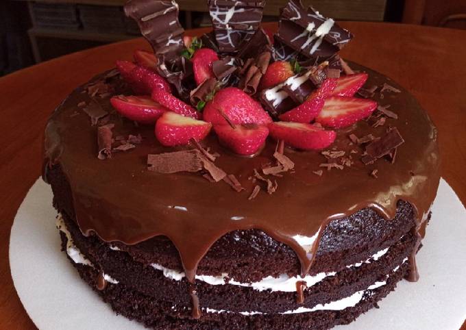 Torta Desnuda de Chocolate y Fresas ??? // Naked Cake? Receta de Luis-  Cookpad