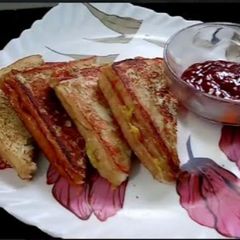 Veg Mayonnaise Bread Toast A picture of Veg Mayonnaise Bread Toast.