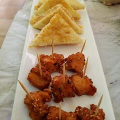 A picture of Sweet and spicy chicken bites.