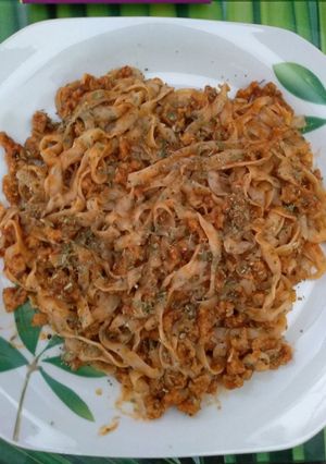 Una foto de Tallarines konjac con soja texturizada
