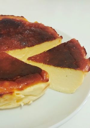 Foto resep Super Easy San Sebastian/ Burnt Basque Cheesecake