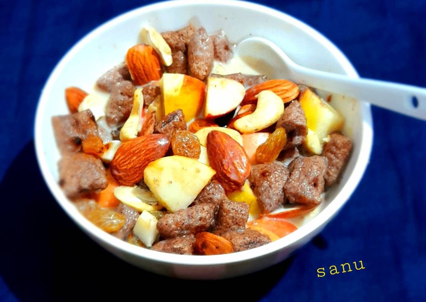 Healthy Fruits and Ragi Bowl
