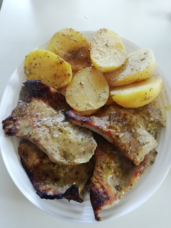 Una foto de Secreto de cerdo con miel y mostaza