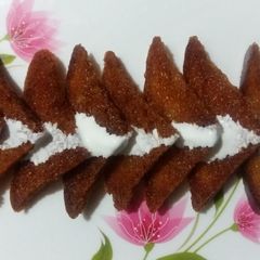 A picture of Bread cream toast.