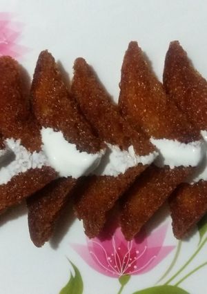A picture of Bread cream toast.